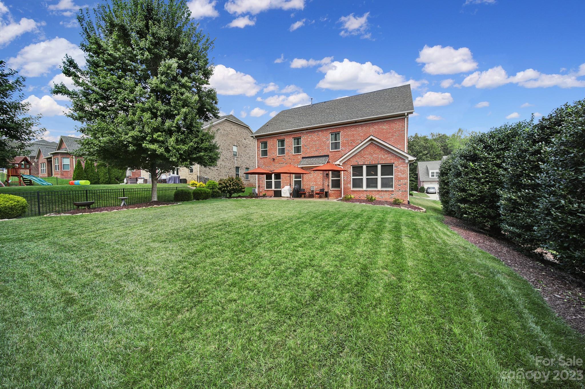 Barber Rock - Residential