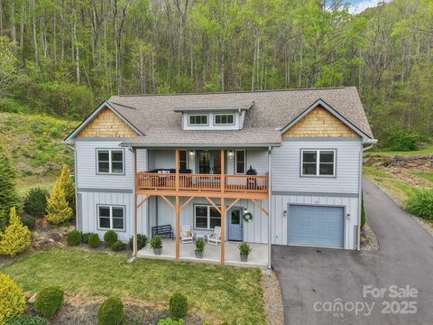 70 Parliament Place Waynesville NC 28785