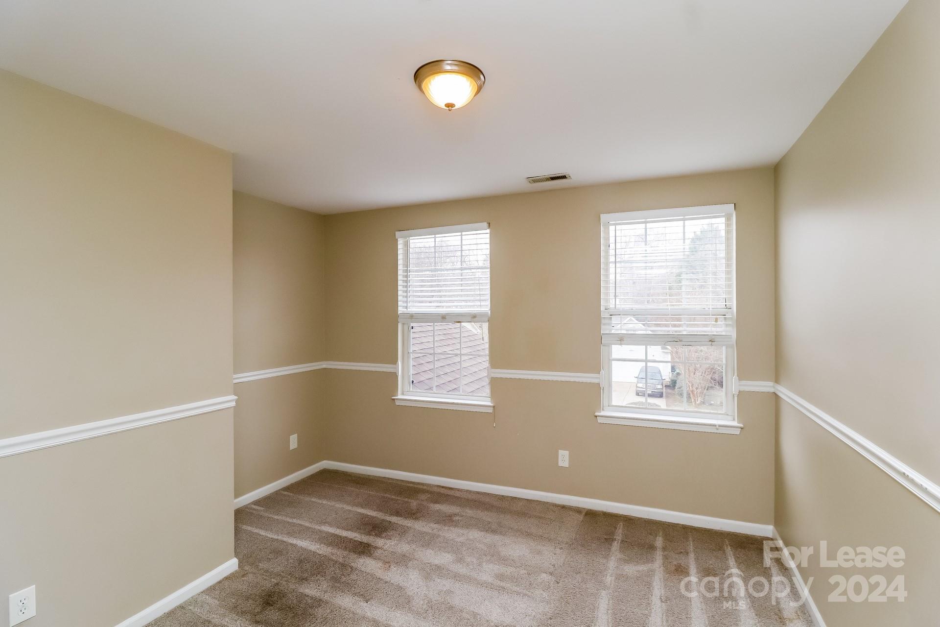 Hubbard Woods - Residential Lease