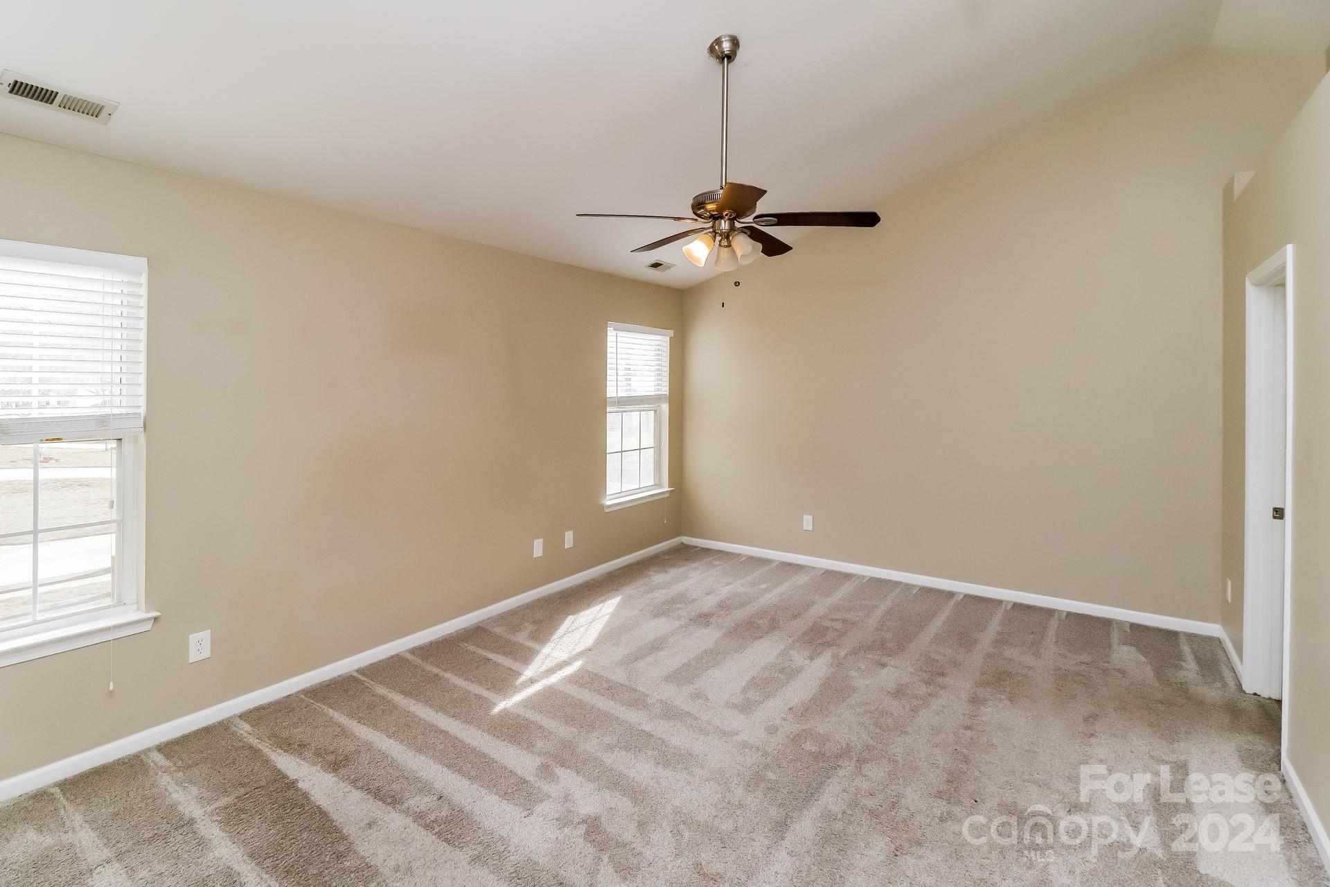 Hubbard Woods - Residential Lease