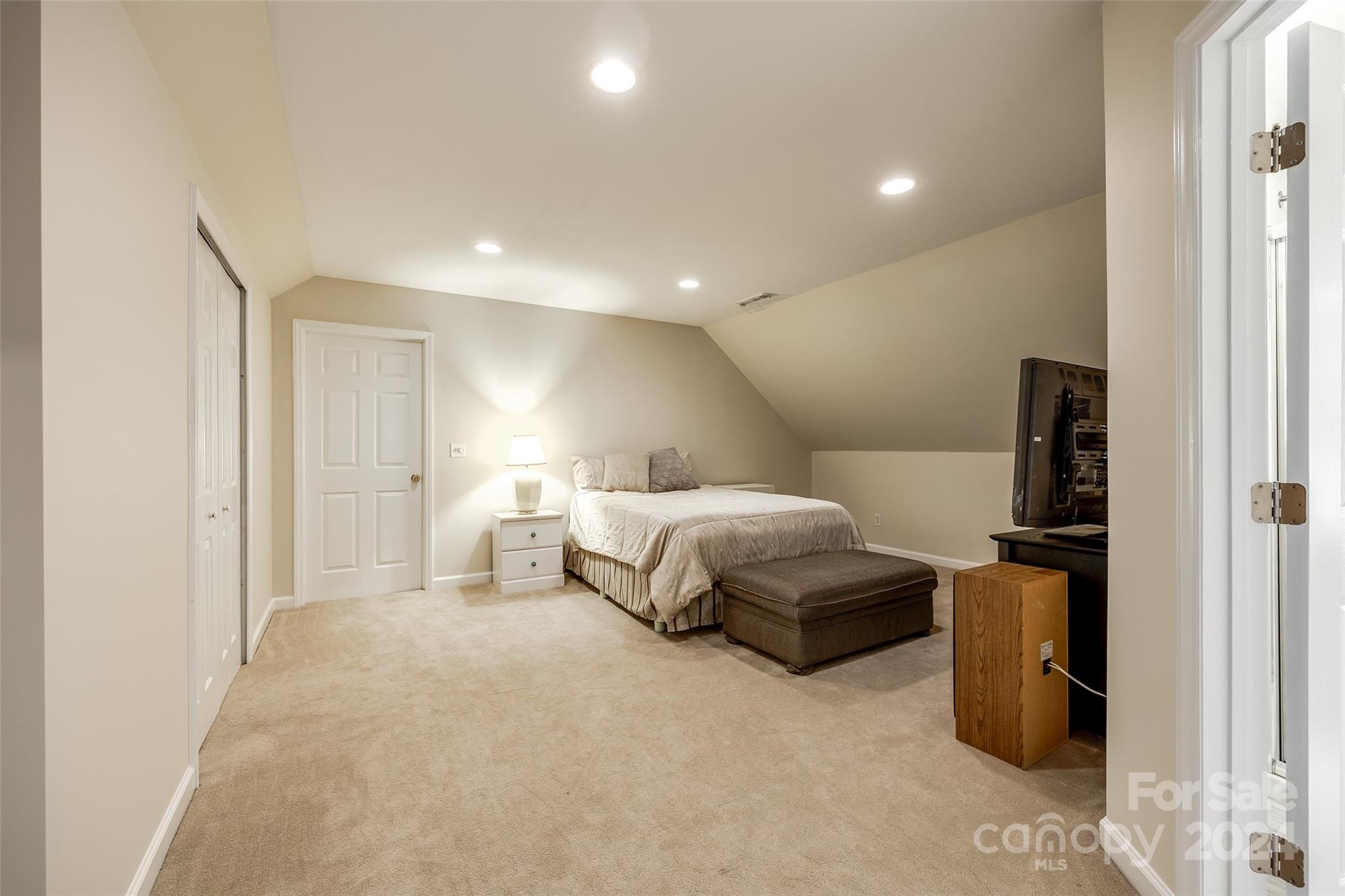 Tanner Commons - Residential