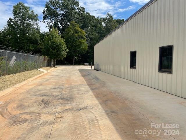 4738 Commons Drive 101-103