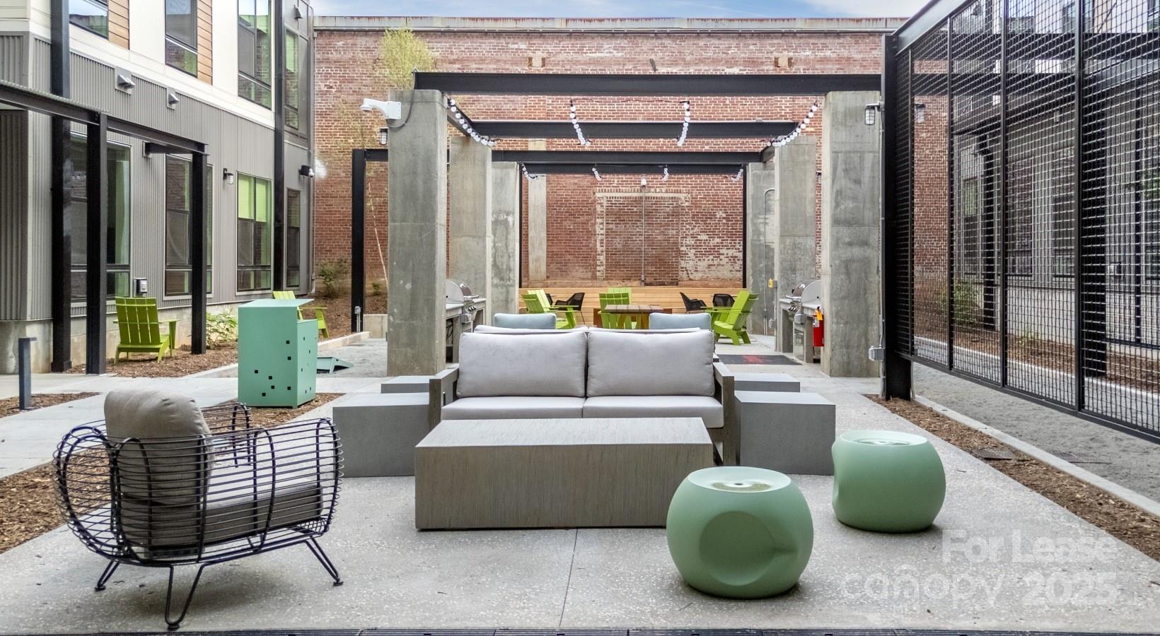 Charlotte, North Carolina 28206, United States, 1 Bedroom Bedrooms, ,1 BathroomBathrooms,Residential,Active,48409