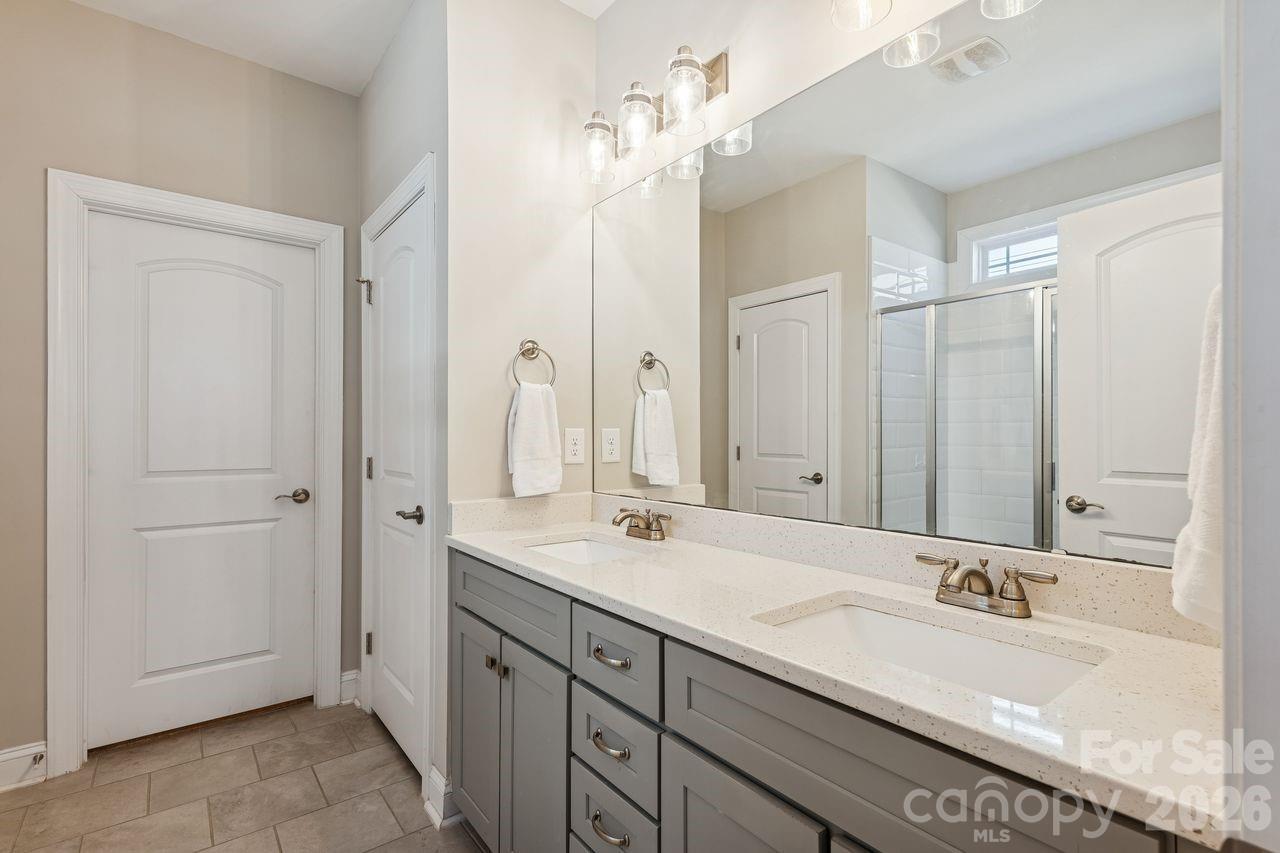 The Conservancy at McLean - Residential