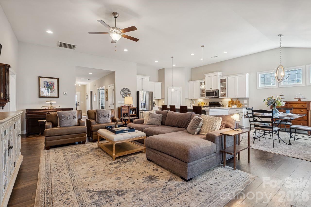 The Conservancy at McLean - Residential