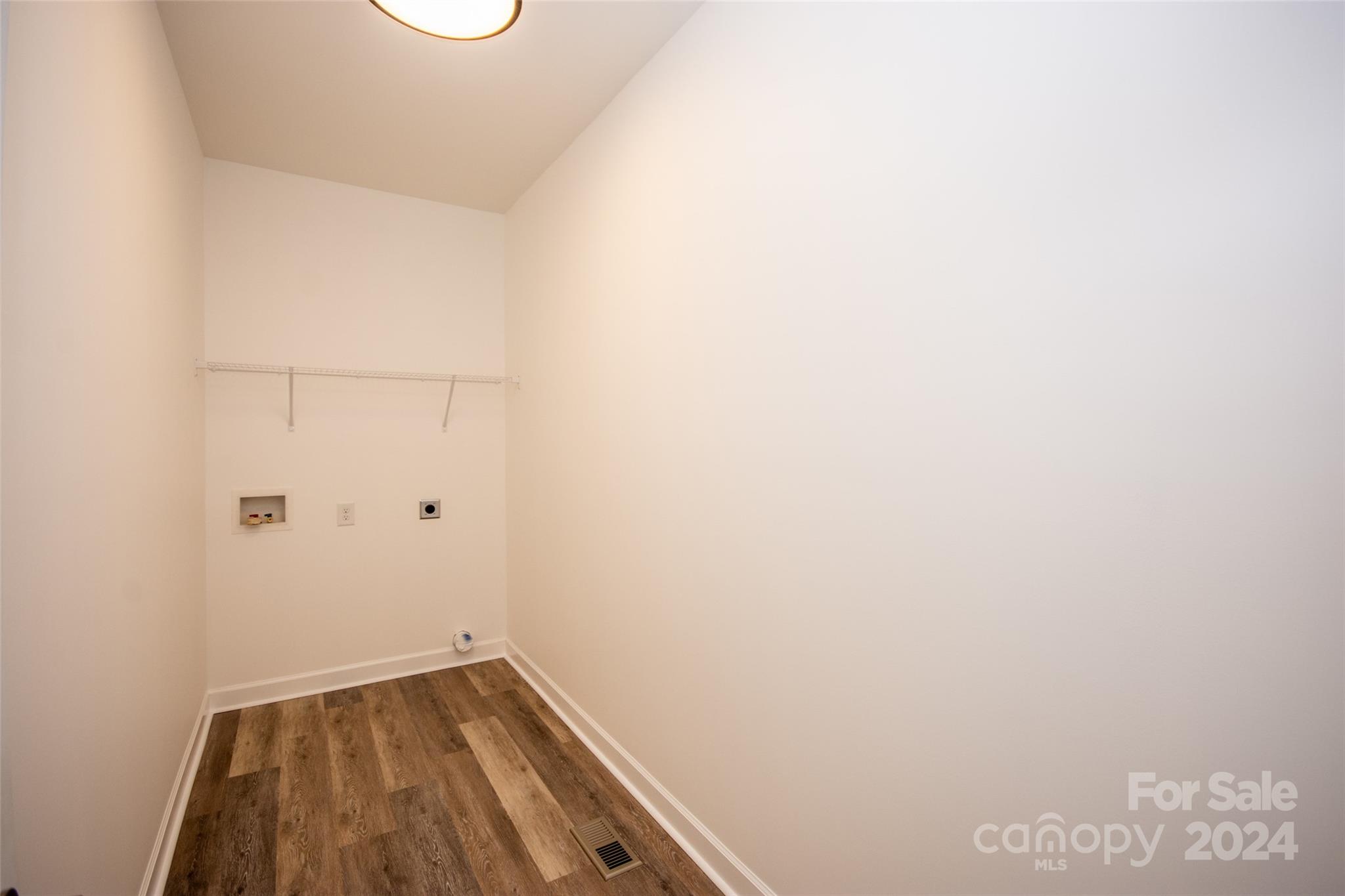 Shadow Wood Estates - Residential