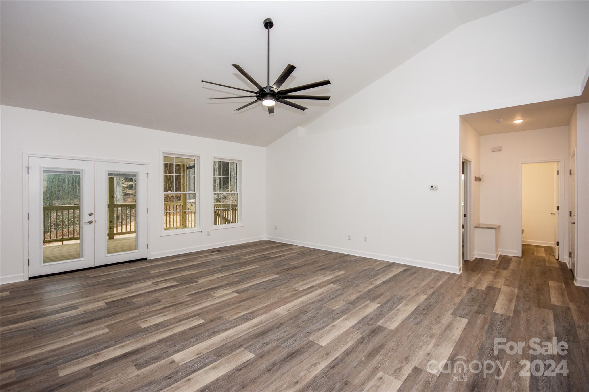 Shadow Wood Estates - Residential