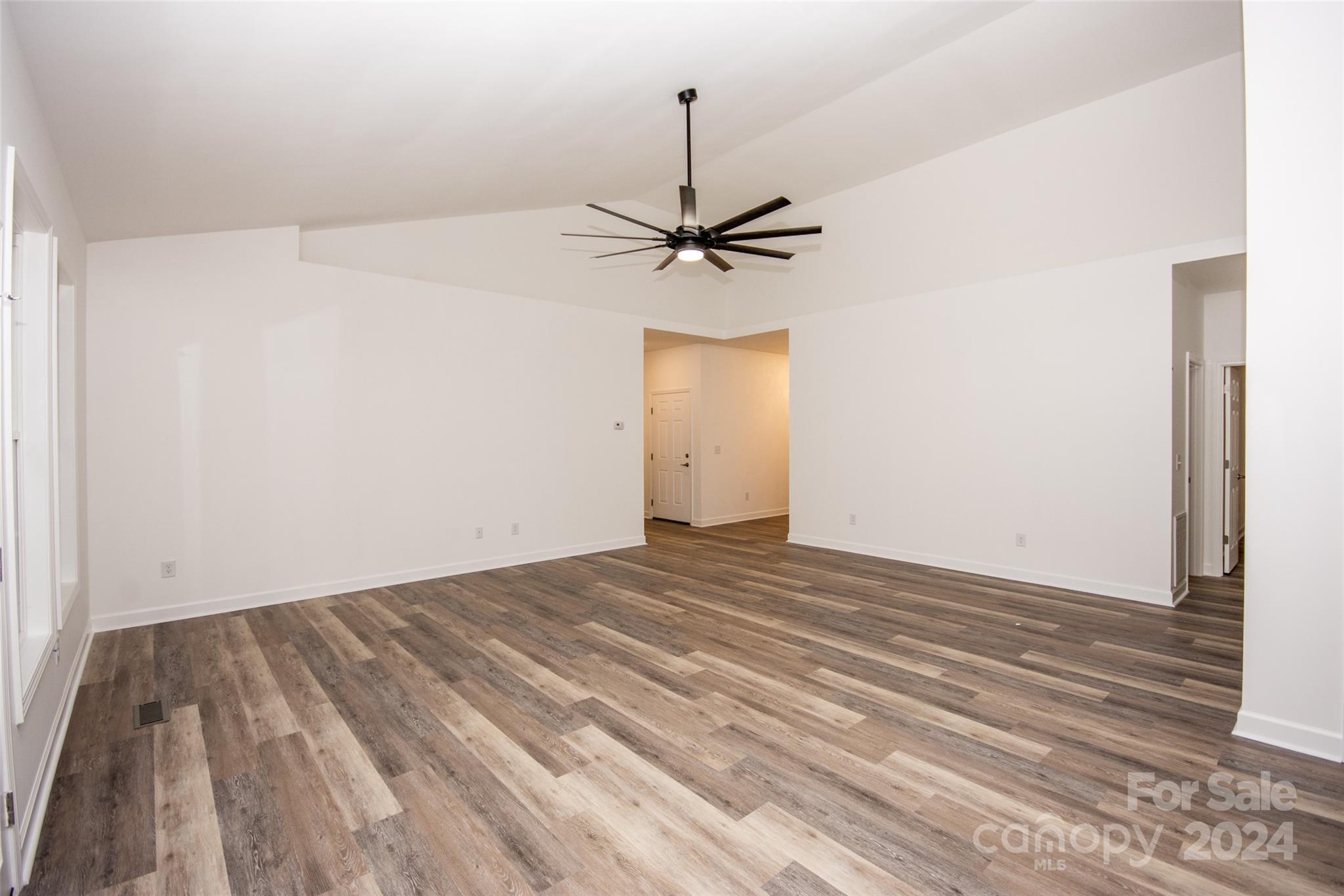 Shadow Wood Estates - Residential