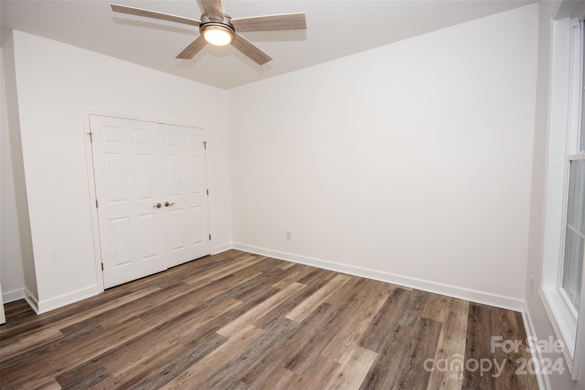 Shadow Wood Estates - Residential