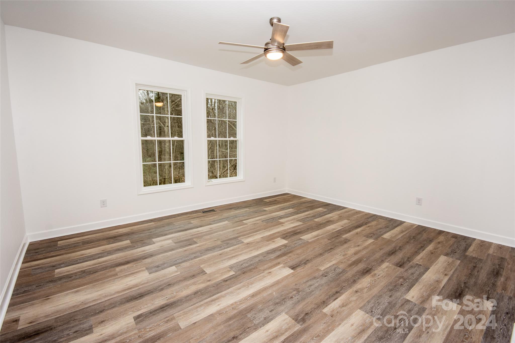 Shadow Wood Estates - Residential