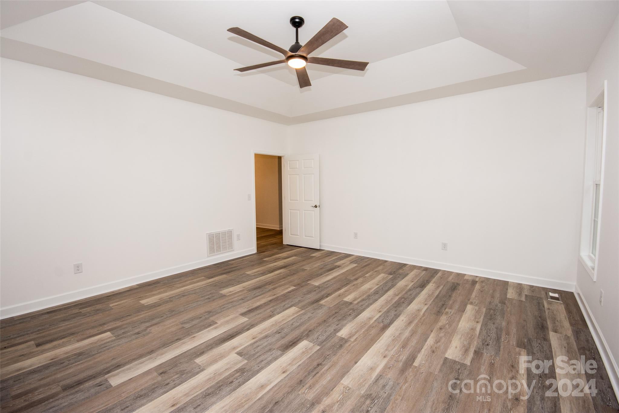 Shadow Wood Estates - Residential