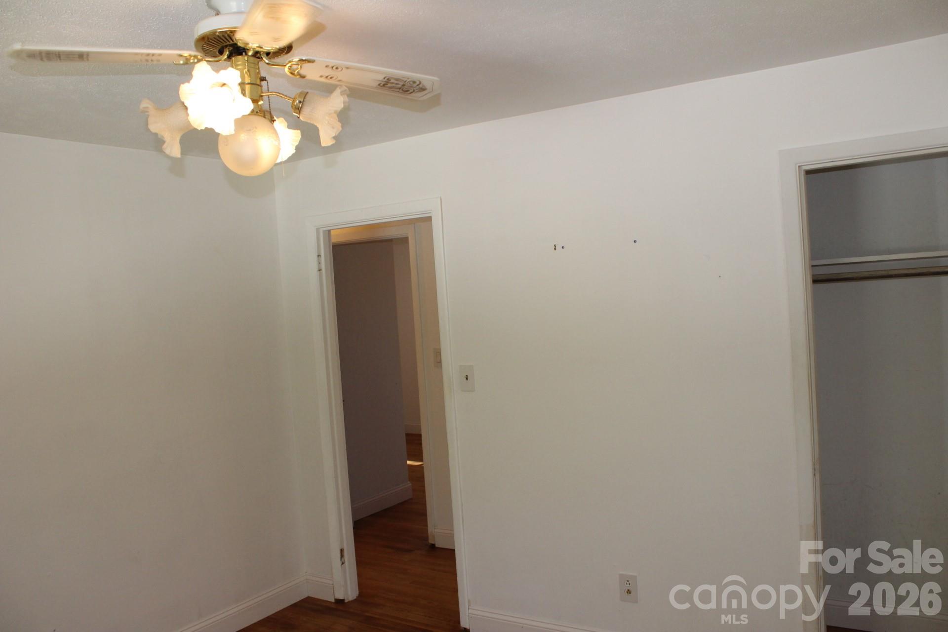 Rhododendron Heights - Residential