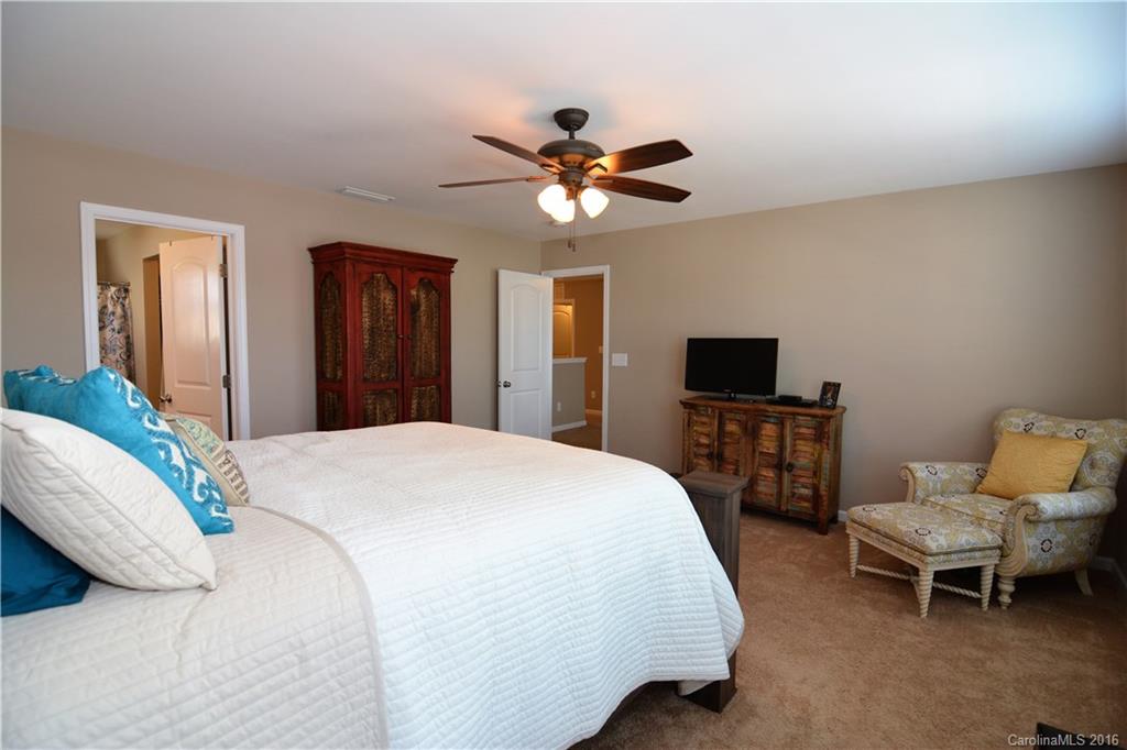 Clover Meadows - Residential