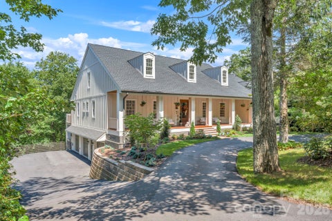 Photo of 368 Green Hill Woods, Blowing Rock, NC 28605 (MLS # 4411772)