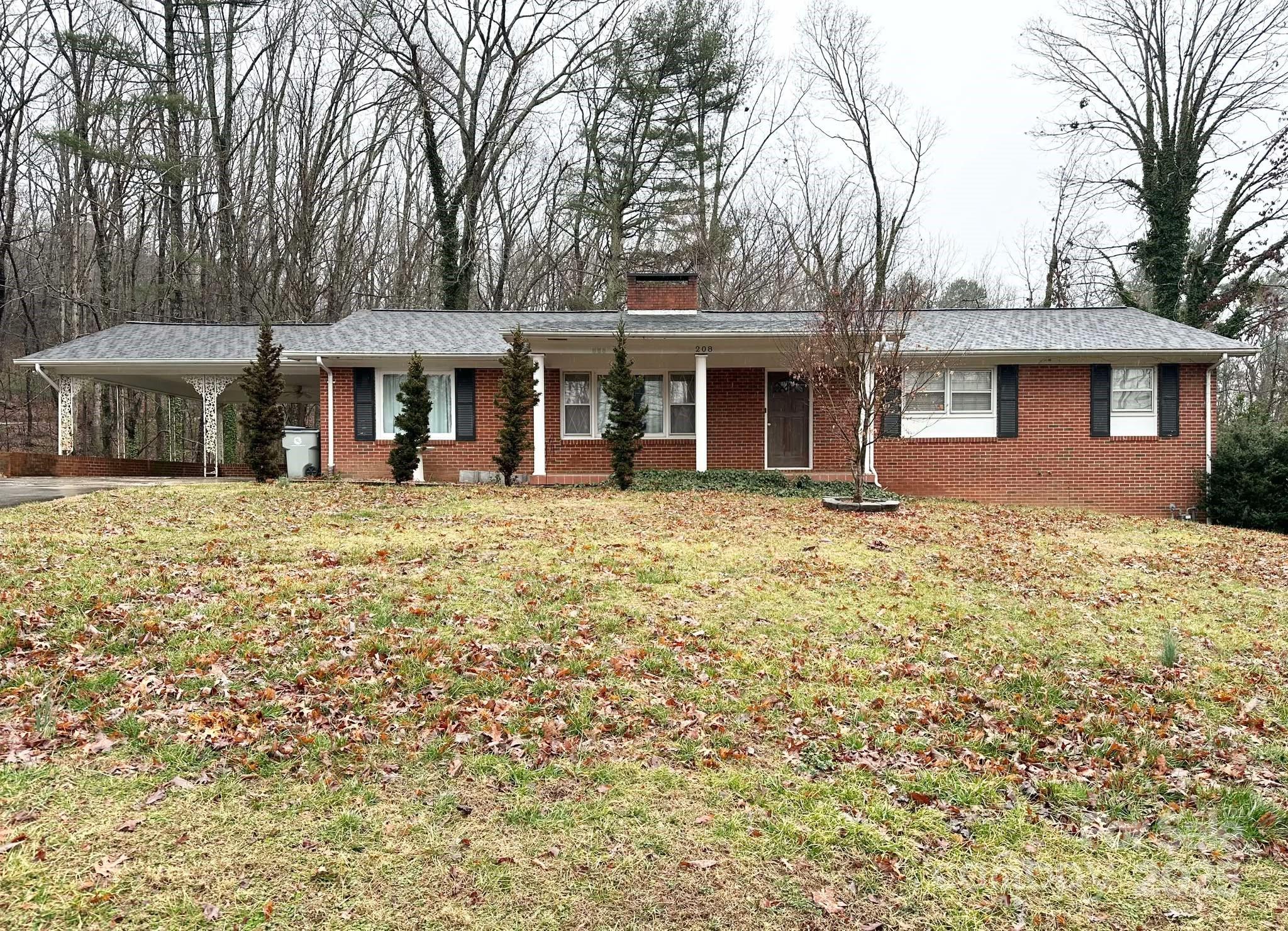 Lenoir, North Carolina 28645, United States, 3 Bedrooms Bedrooms, ,3 BathroomsBathrooms,Residential,Under Contract,3900 Lenoir, North Carolina 28645, United States, 3 Bedrooms Bedrooms, ,3 BathroomsBathrooms,Residential,Under Contract,3900