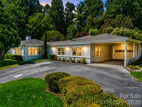 Photo of 370 Orchard Circle, Laurel Park, NC 28739 (MLS # 4416531)