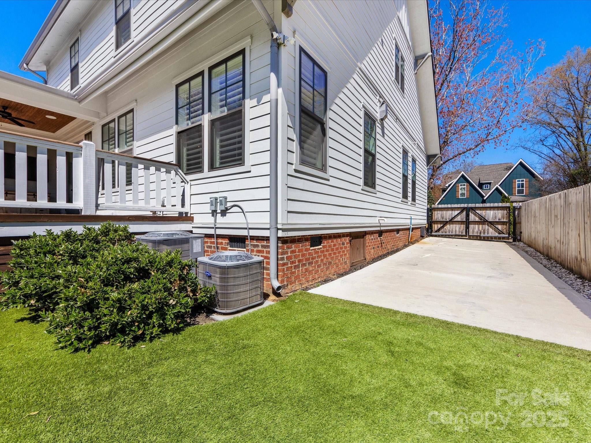 Chantilly - Residential