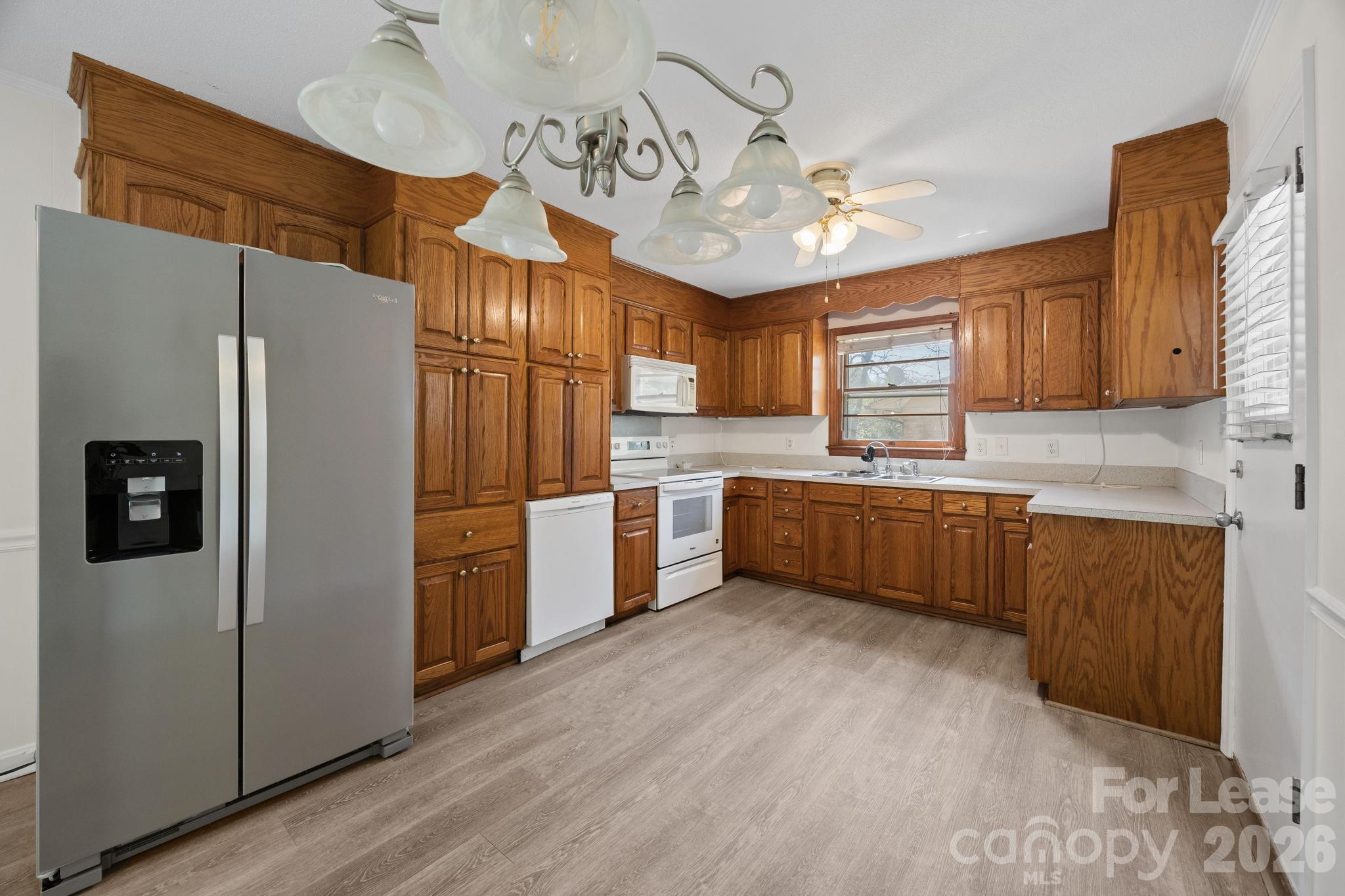 1502 Cloverdale Lane