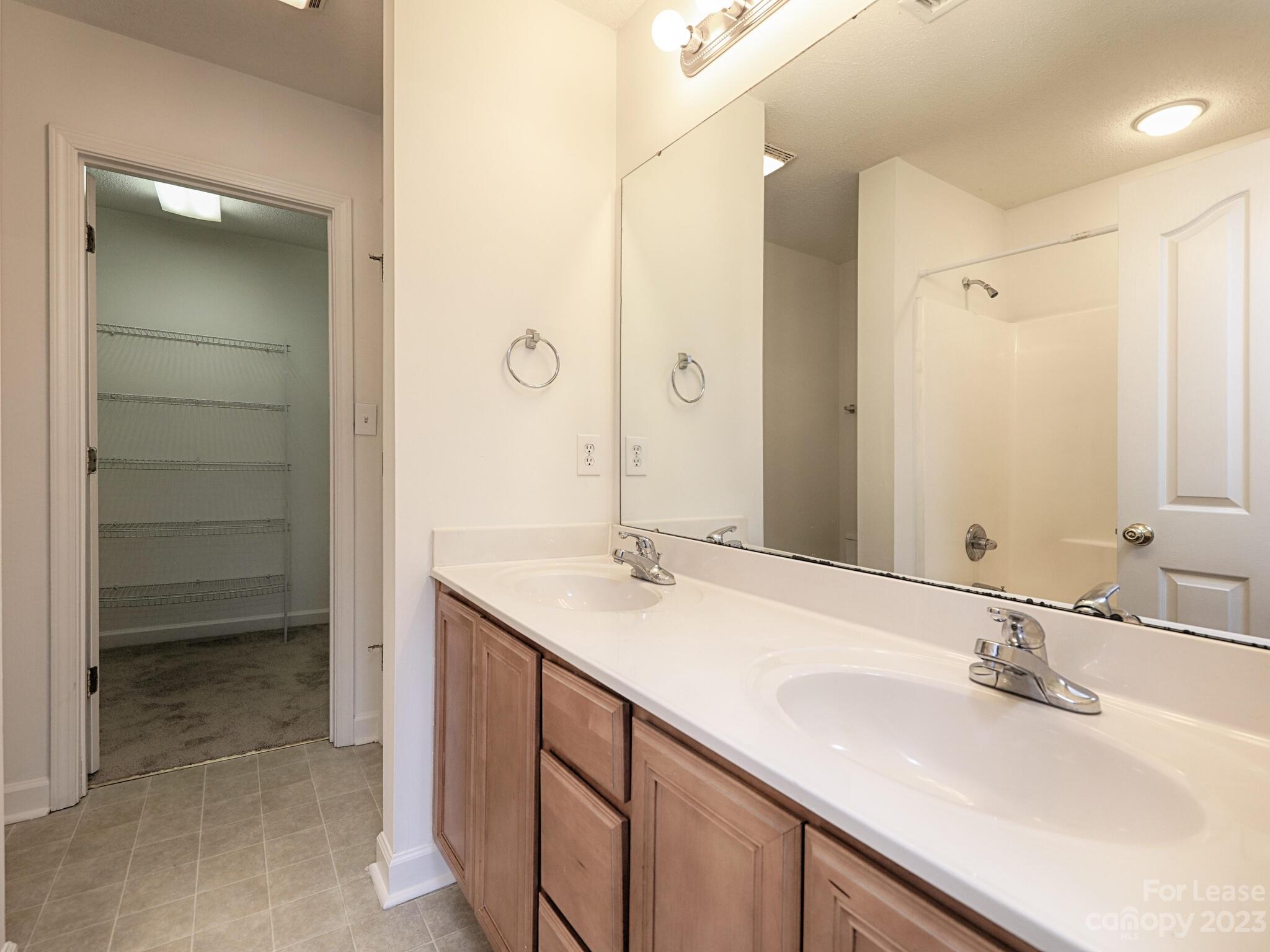 The Clusters - Residential Lease