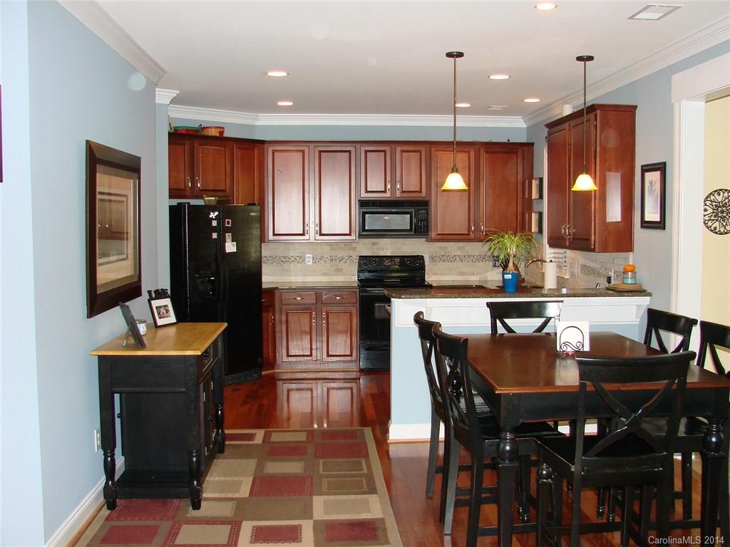 Castle Cliff - Residential