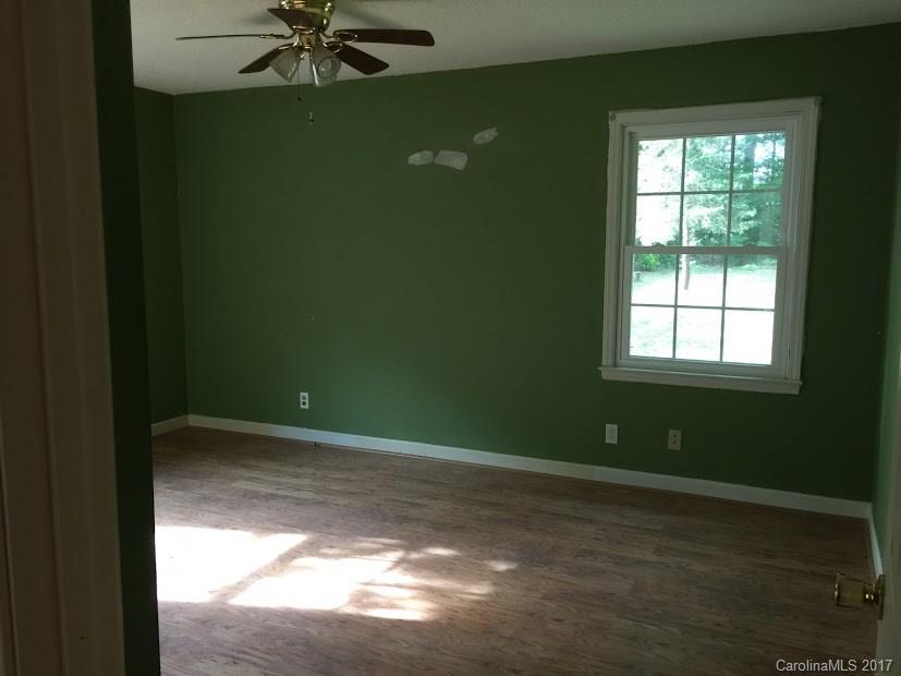 Happy Hollow - Residential