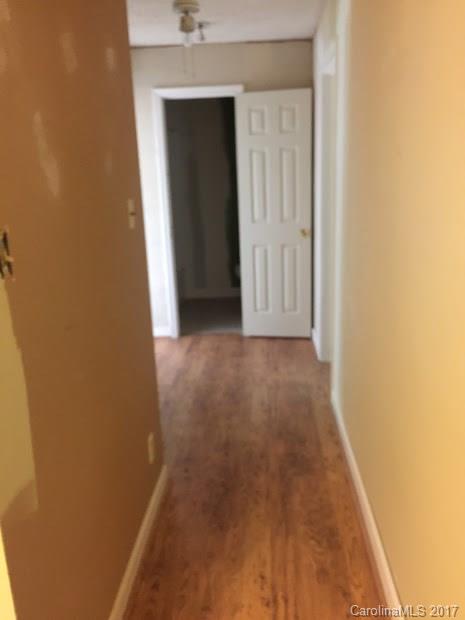 Happy Hollow - Residential