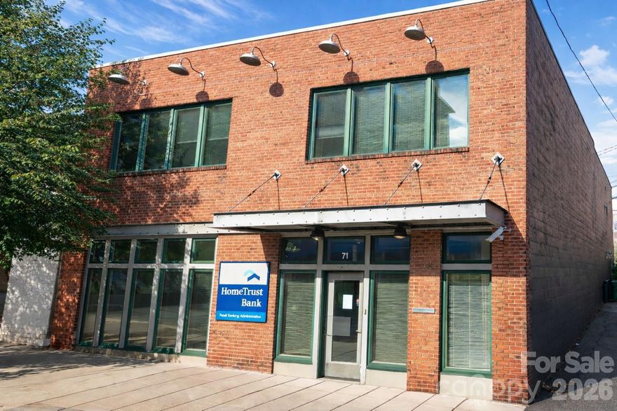 Prominent, modern free-standing building.  Efficiently configured office property previously occupied by HomeTrust Bank (seller) and meticulously maintained.  The building is vacant.  
Located in downtown professional corridor - neighbors are law firms and financial institutions.