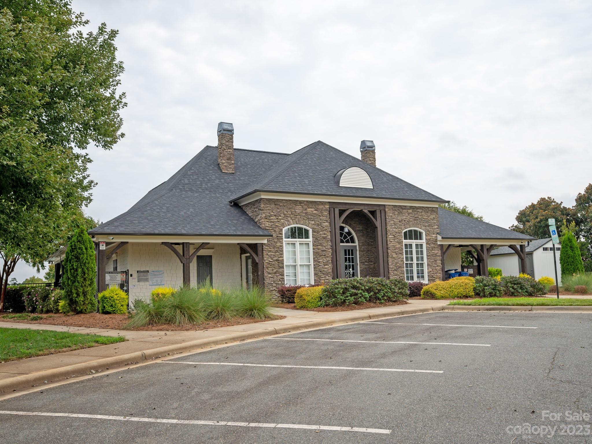 Briarcrest - Residential