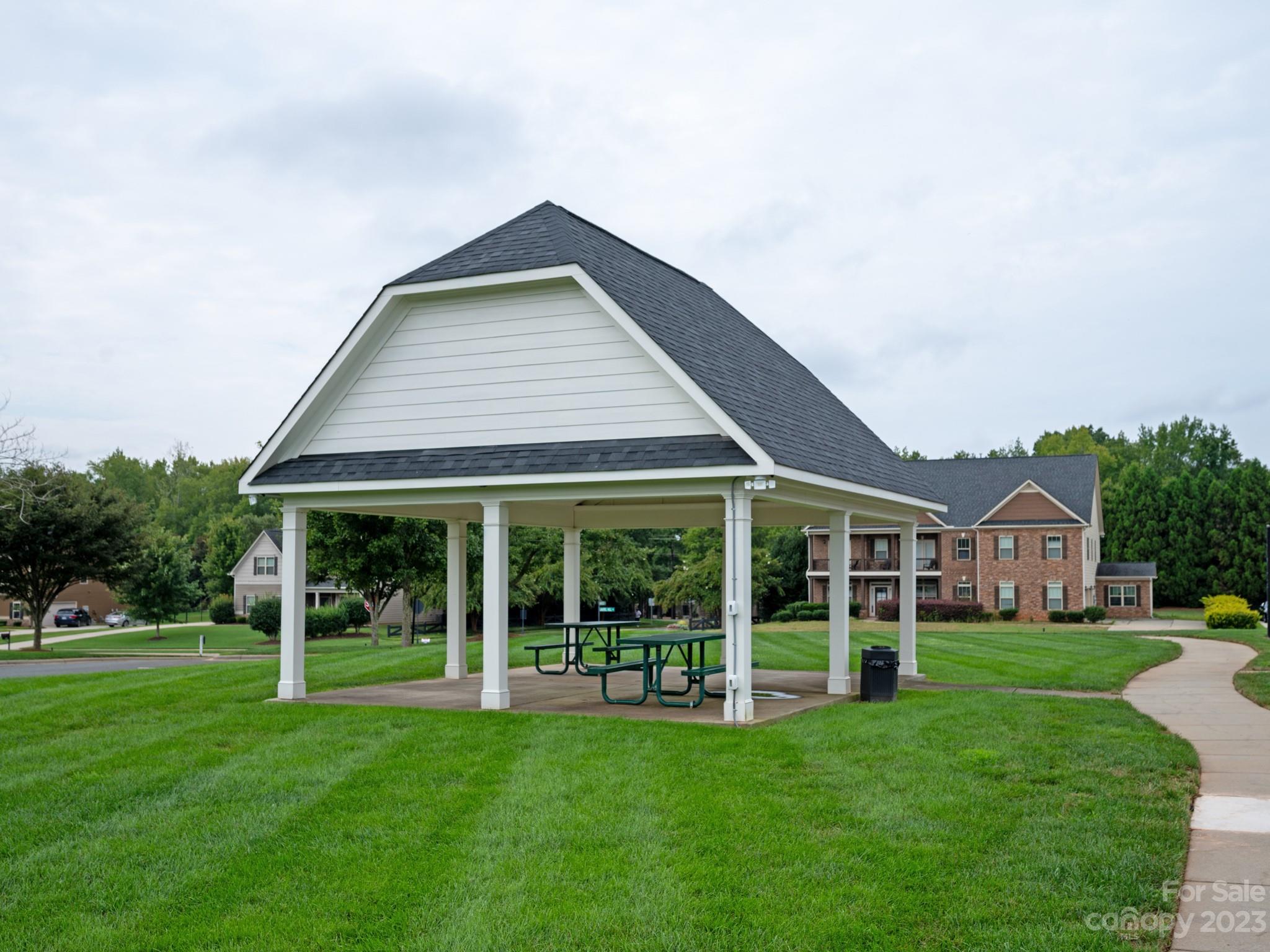 Briarcrest - Residential