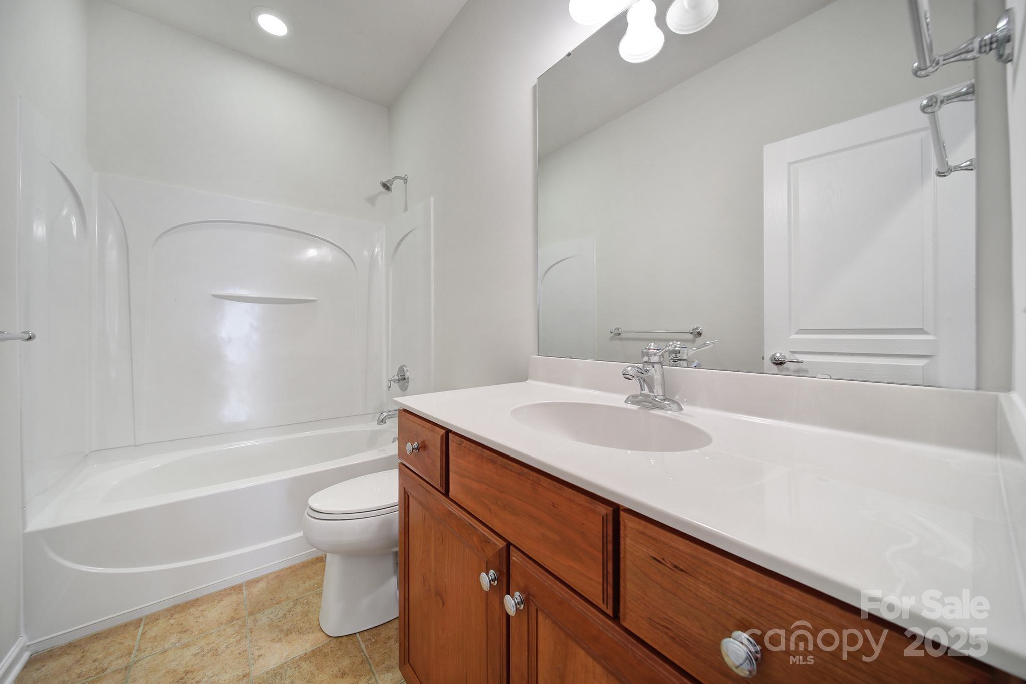 Sun City Carolina Lakes - Residential