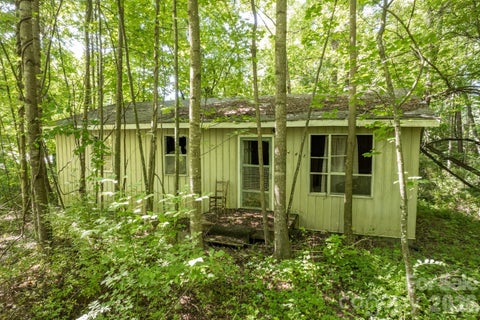 Photo of 17 Chicago Avenue, Black Mountain, NC 28711 (MLS # 4372235)