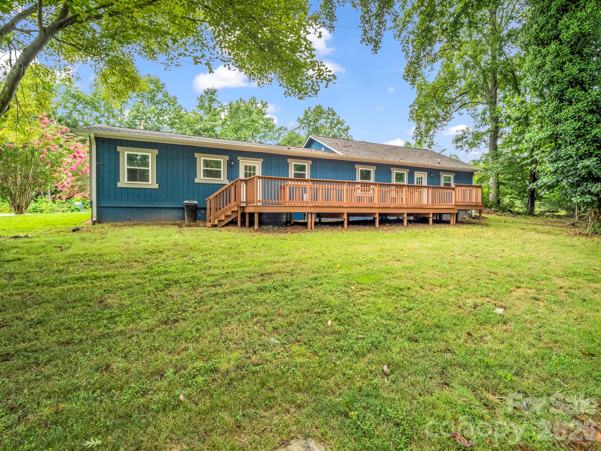 611 Peniel Road