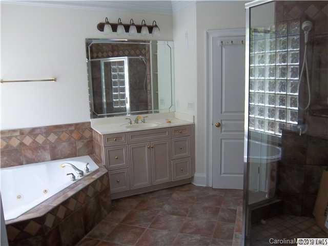 Piper Glen - Residential Lease