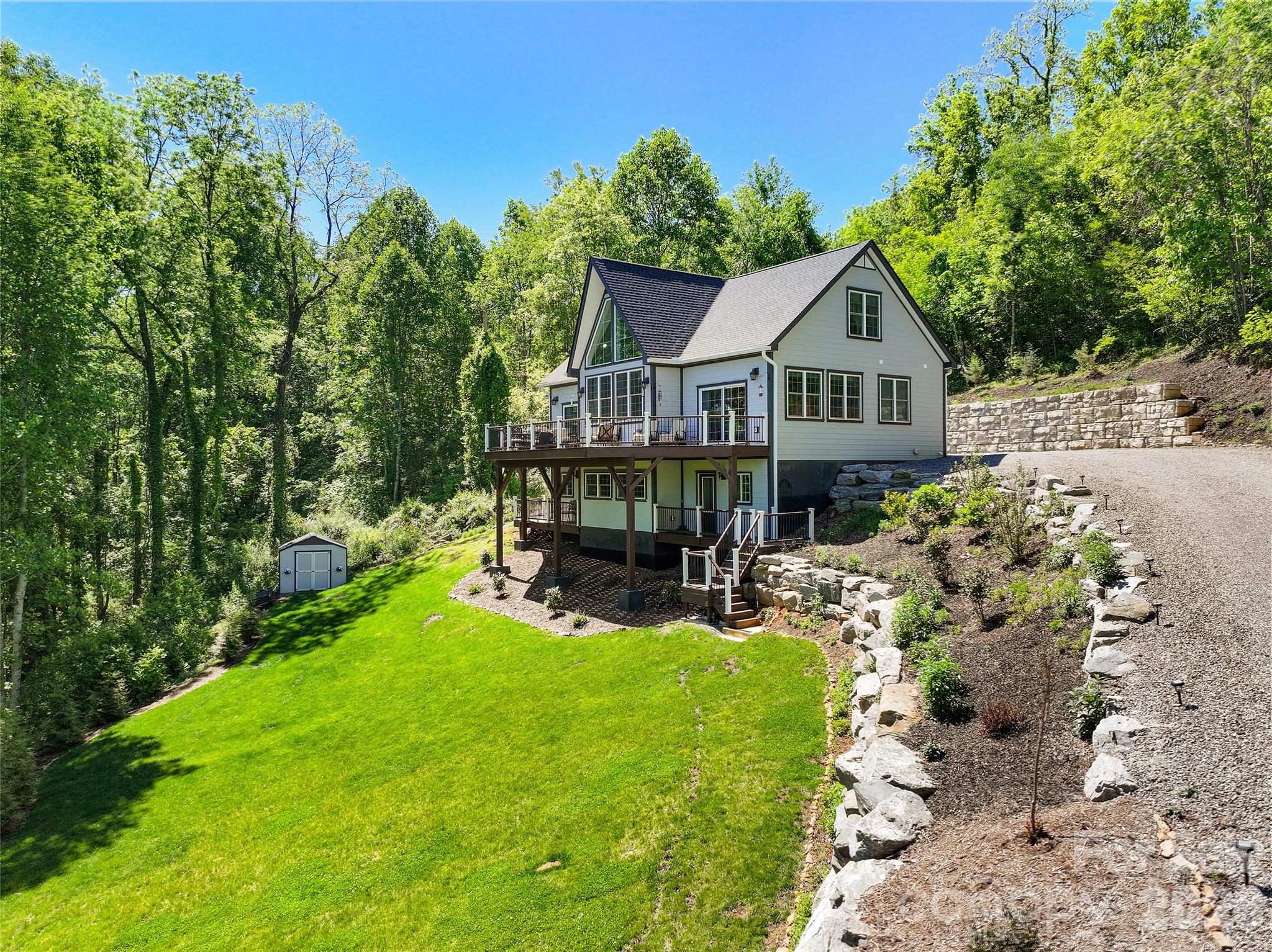 114 Nesting Ridge