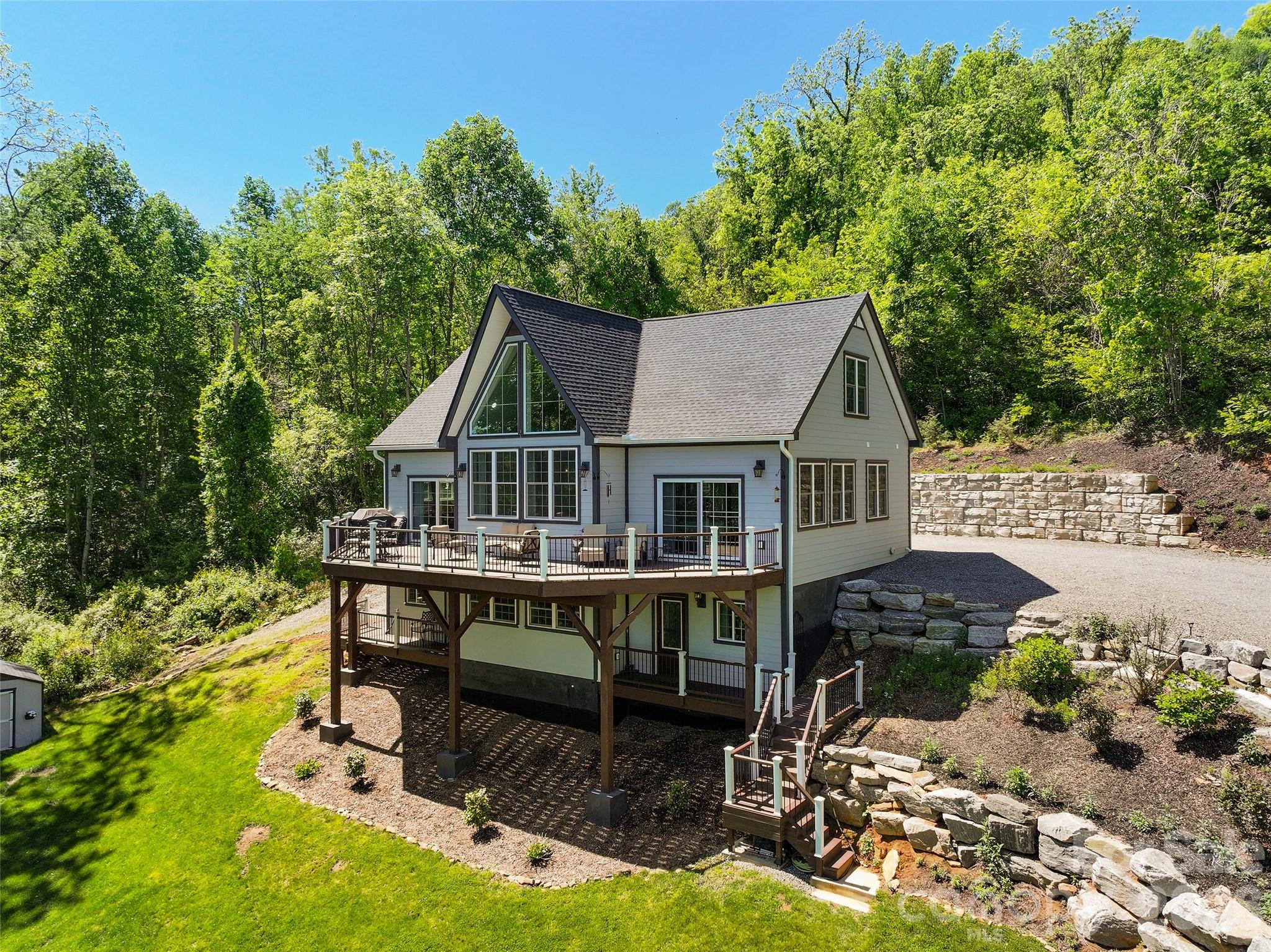 Hawk Mountain - Residential