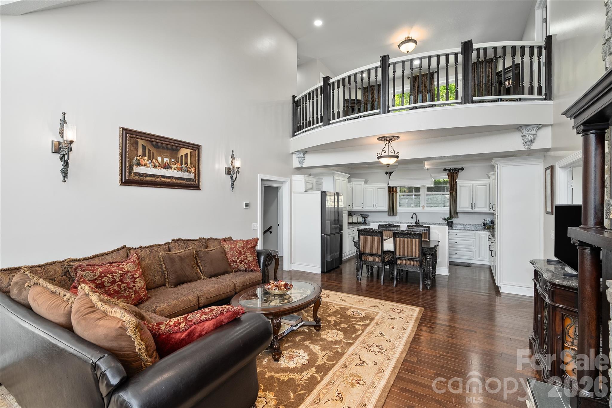 Hawk Mountain - Residential