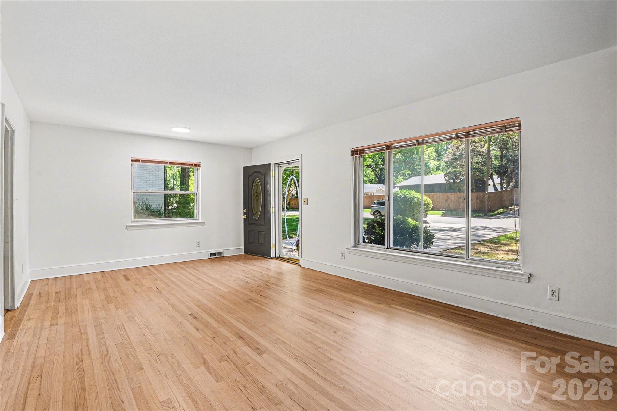 955 Hickory Nut Street