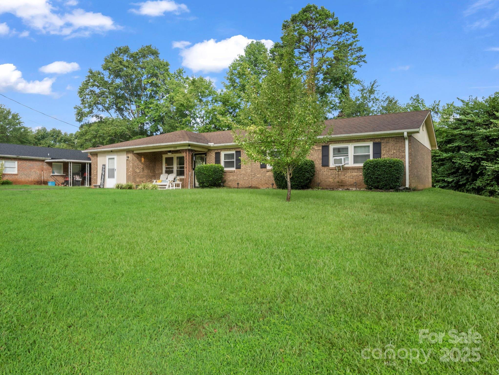 119 Oak Hill Drive