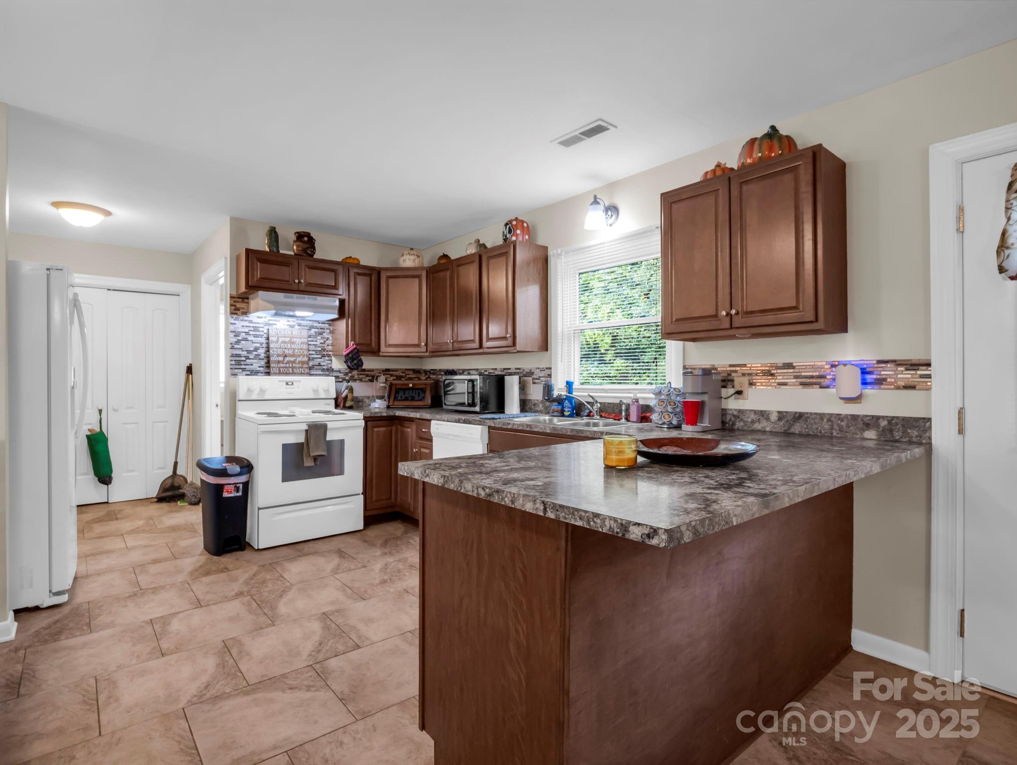 Skyland - Residential