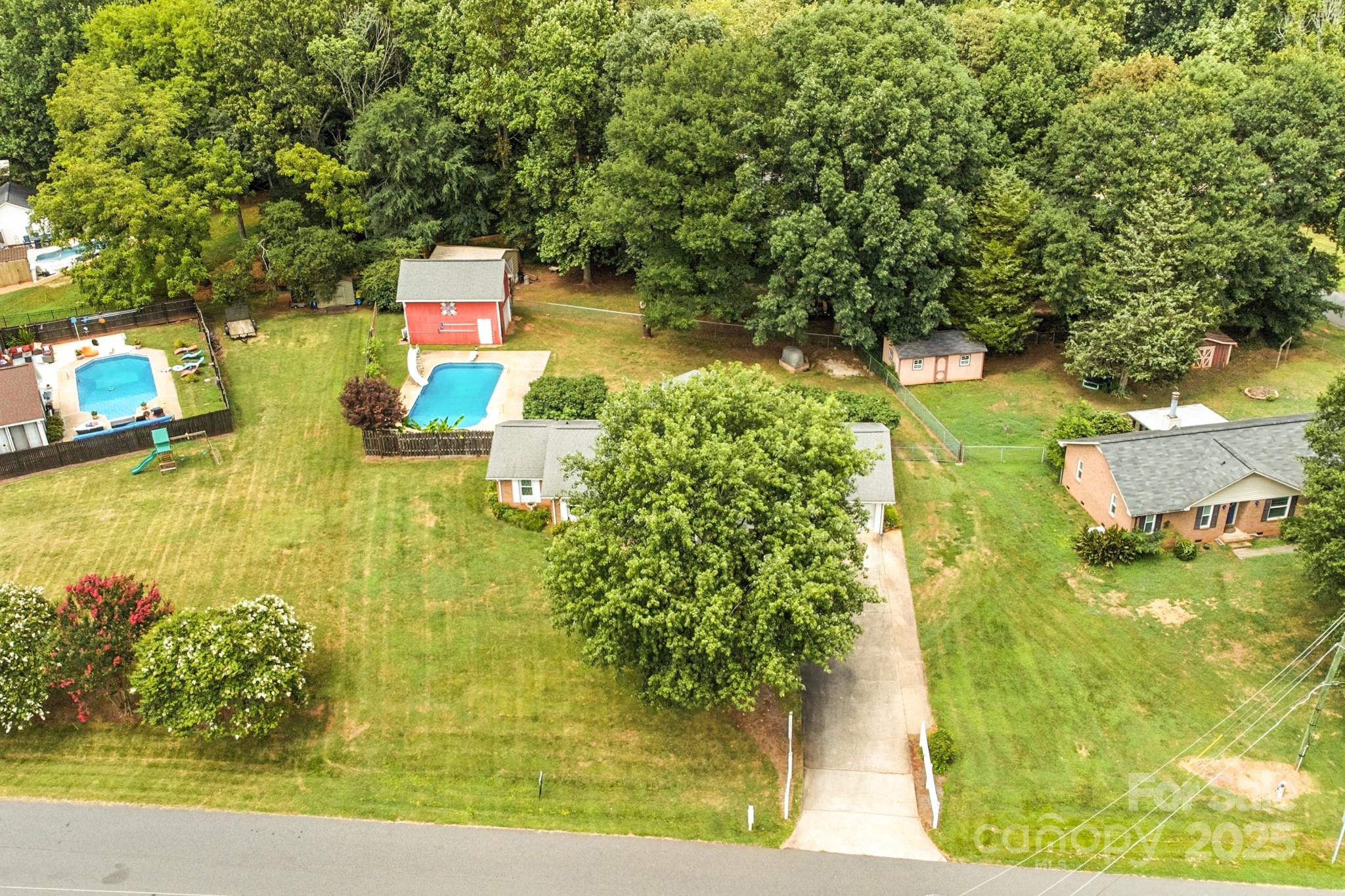1221 McCorkle Road