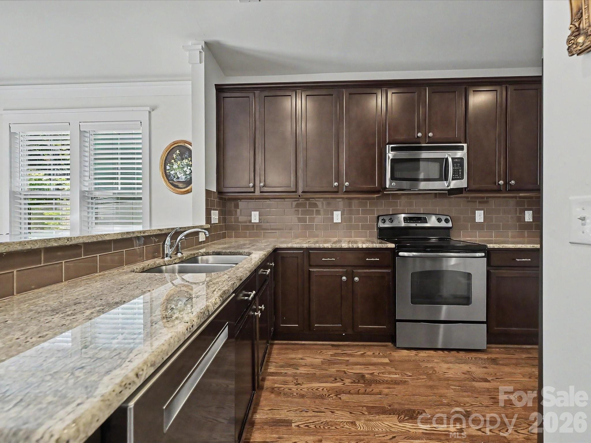 Walnut Grove - Residential