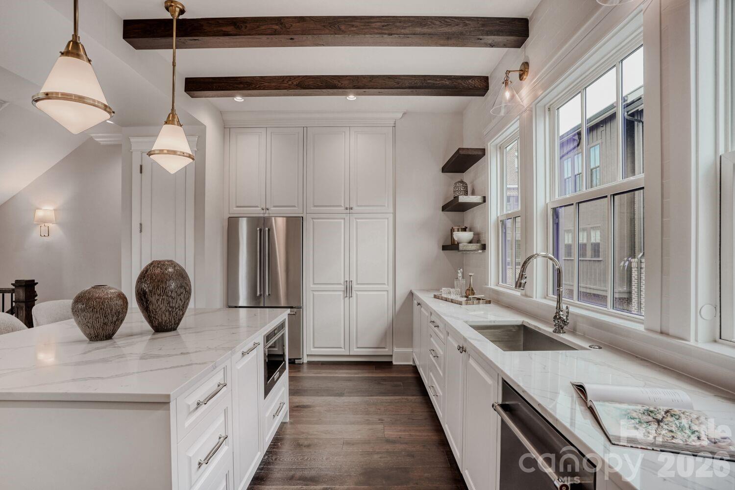 3115 Pinehurst Place