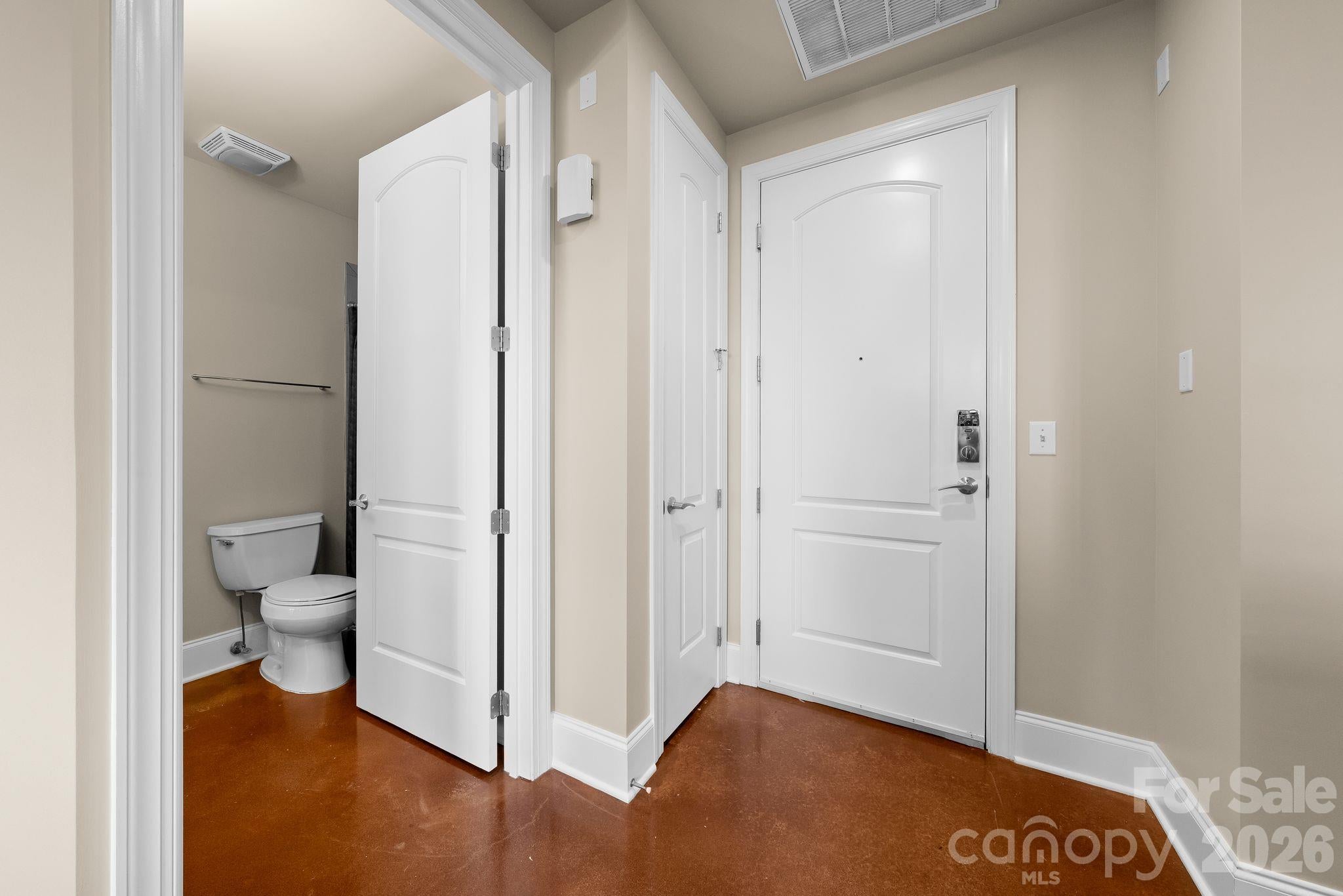 2338 Yadkin Avenue 207