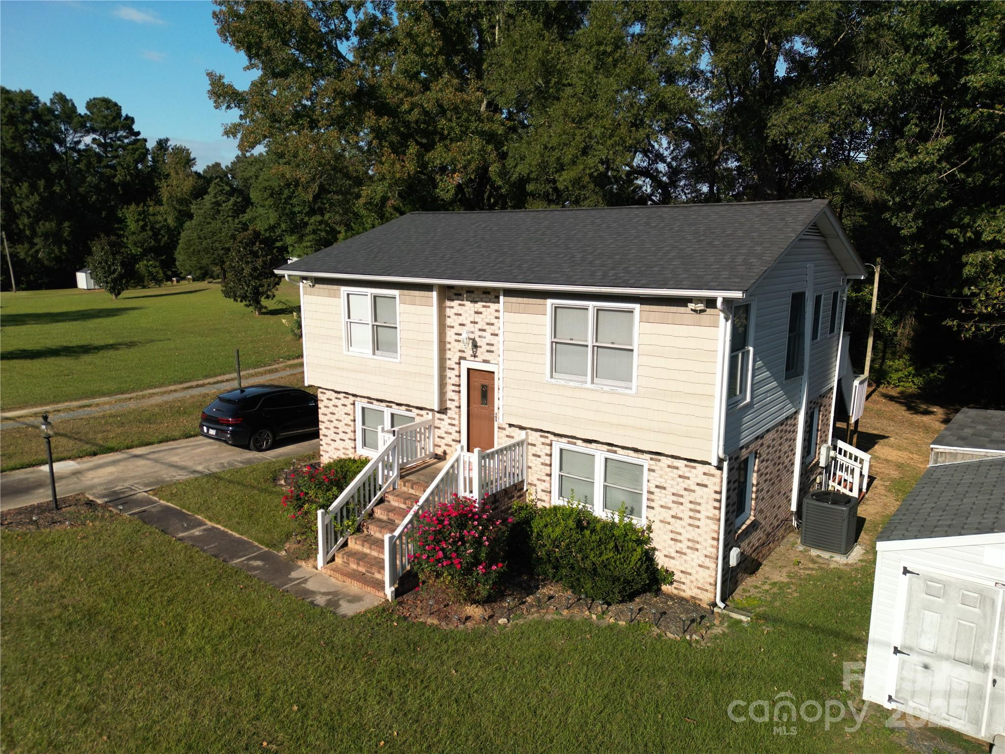 463 Winfree Road