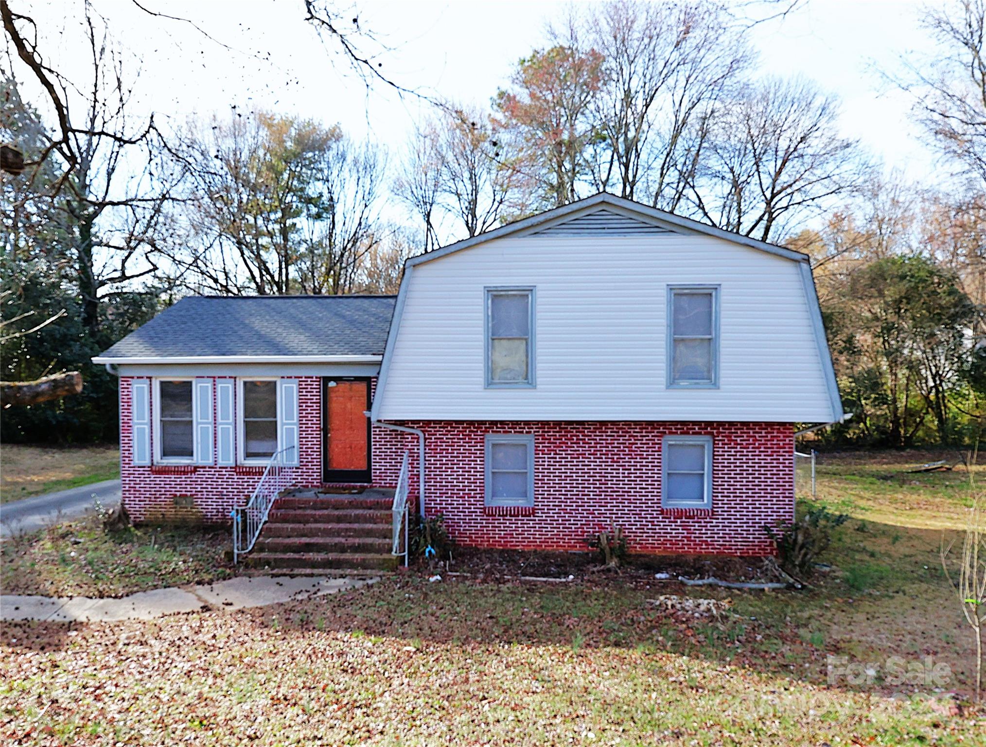 7006 Idlewild Road