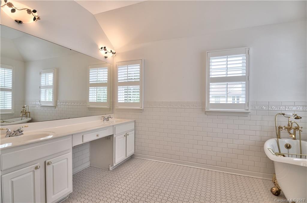 Birkdale Village - Residential