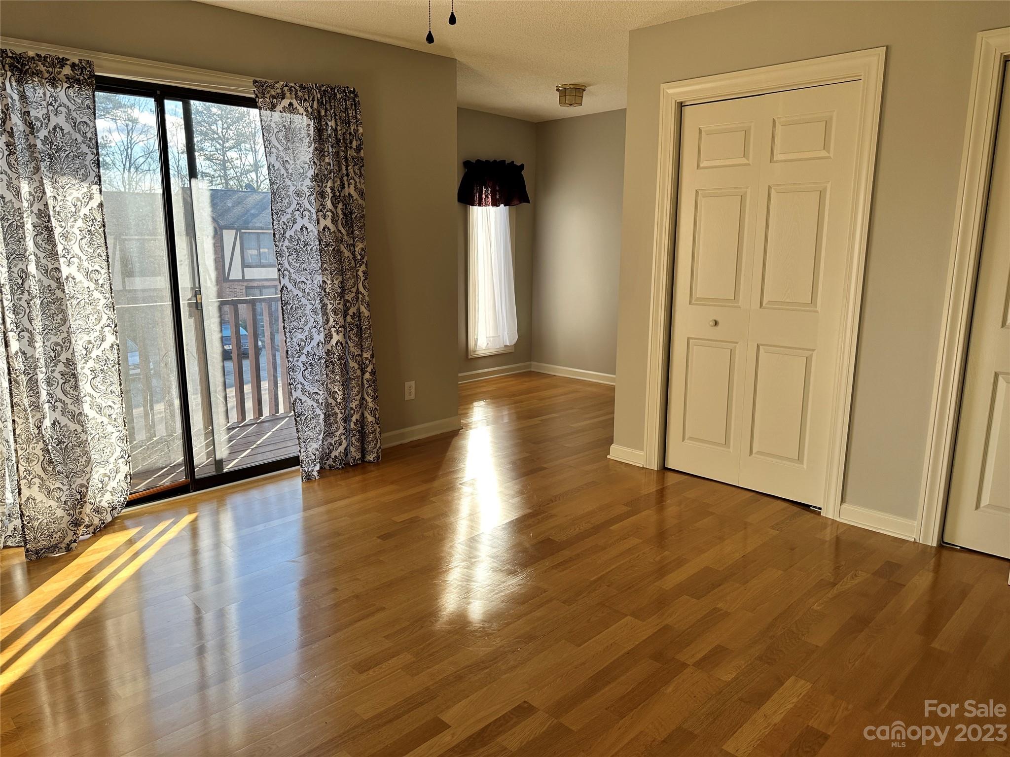 Oakleaf - Residential