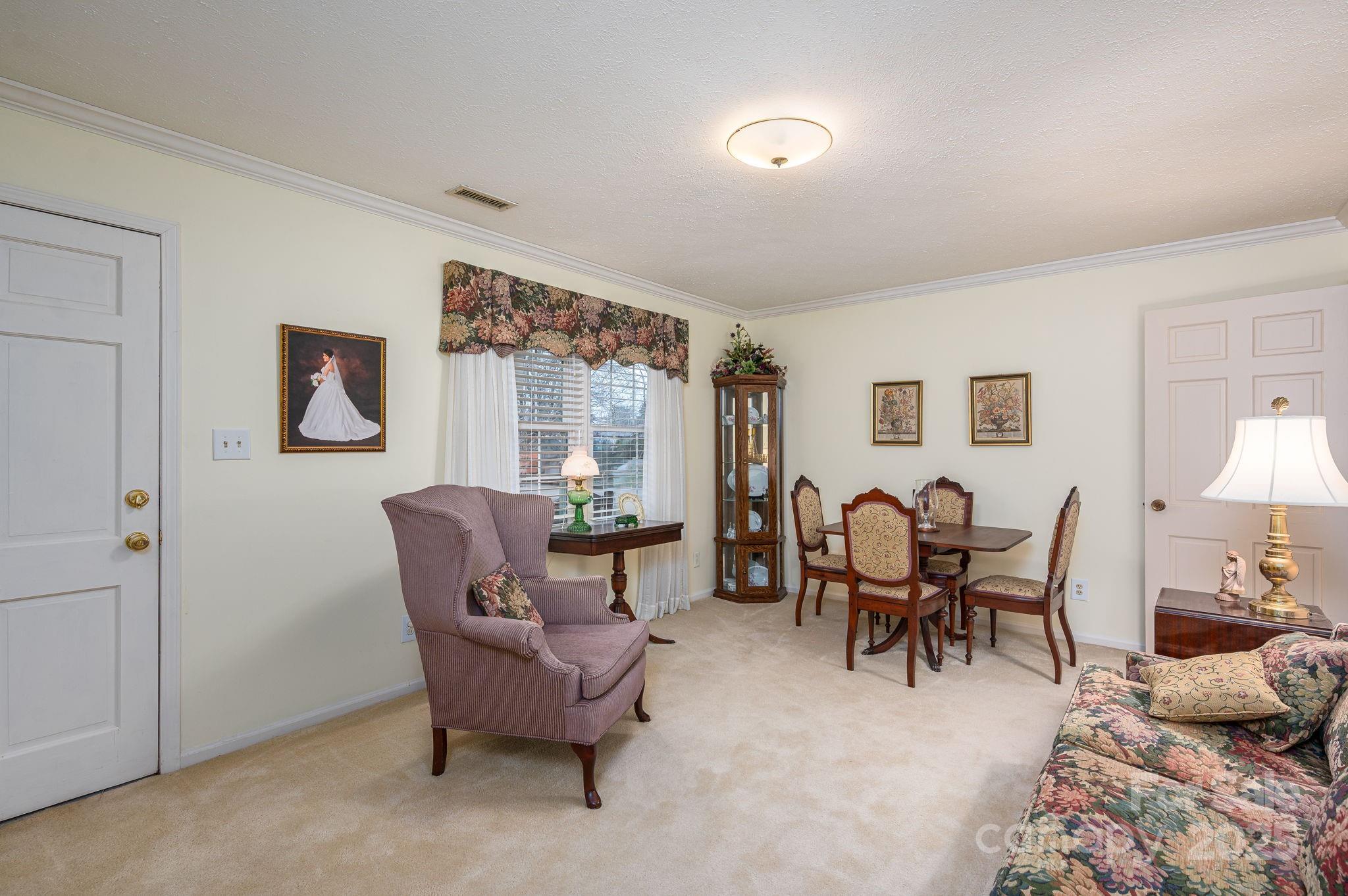 113 Old Stagecoach Road