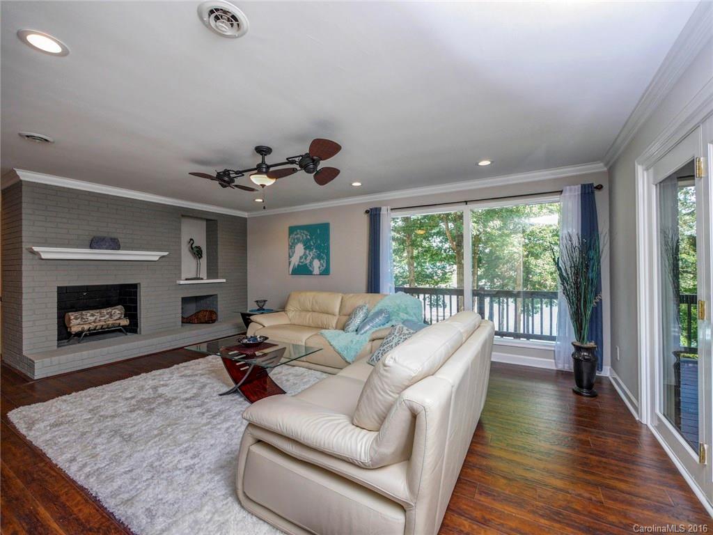 Shady Cove - Residential