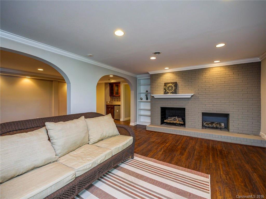 Shady Cove - Residential